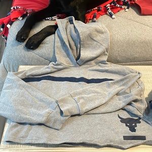 SOLD‼️ Under armour the rock collection hoodie